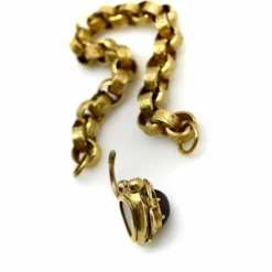 Bracelet à maillons rolo avec fermoir cœur et cadenas doré