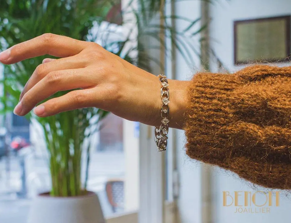 Bracelet 1950 or jaune, platine, diamants