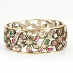 Bracelet Ancien or et argent rubis émeraudes diamants