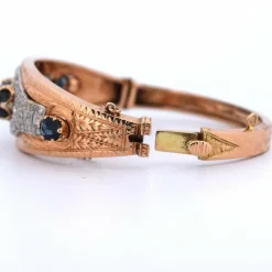 Bracelet années 40 - Or 18 carats et argent - Cabochon saphir