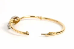 Bracelet Années 70 en or jaune et blanc 18 carats serti de diamants