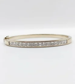 Bracelet Art Déco jonc or blanc diamants taille princesse