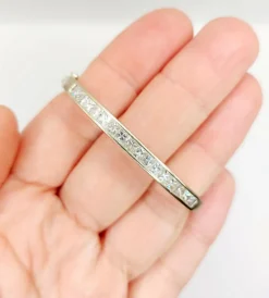 Bracelet Art Déco jonc or blanc diamants taille princesse