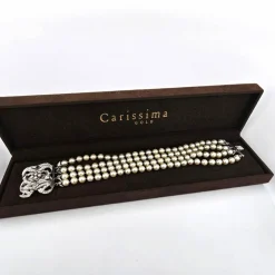 Bracelet de perles avec fermoir en or blanc massif et diamants