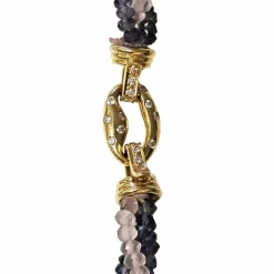 Bracelet de perles, fermoir or et diamants