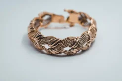 Bracelet en or 18 carats année 1960