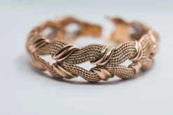 Bracelet en or 18 carats année 1960