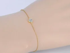 Bracelet en or avec cœur en diamant 0,10 carat