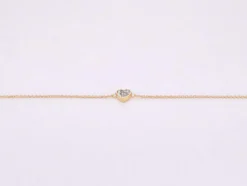 Bracelet en or avec cœur en diamant 0,10 carat