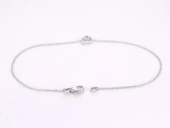 Bracelet en or blanc avec cœur en diamant 0,10 carat