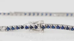 Bracelet en or blanc saphirs et diamants