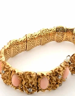 Bracelet en or jaune avec coraux et diamants