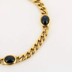 Bracelet en or jaune et saphirs cabochons