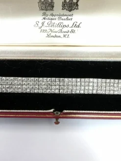 Bracelet en platine avec diamants