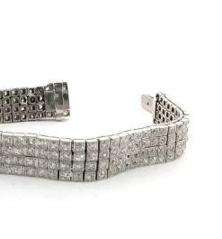 Bracelet en platine avec diamants