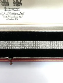 Bracelet en platine avec diamants