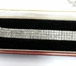 Bracelet en platine avec diamants