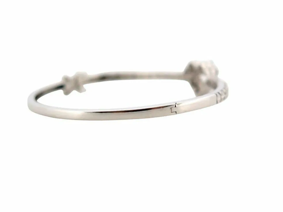 bracelet jonc coeur serti 30 diamants 1.55ct t15 or blanc 18k 10gr
