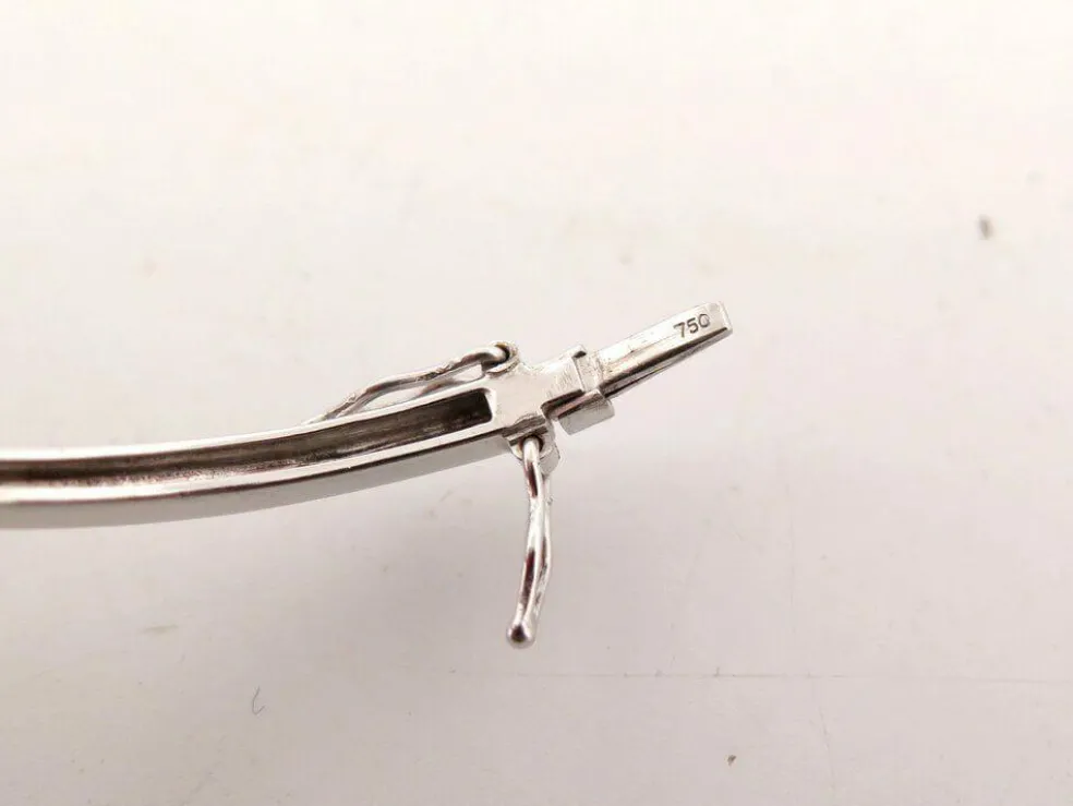 bracelet jonc coeur serti 30 diamants 1.55ct t15 or blanc 18k 10gr