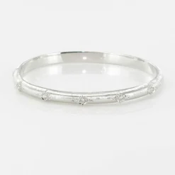 Bracelet jonc diamants or blanc satiné