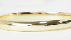 Bracelet jonc ouvrant en or jaune