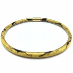 Bracelet jonc SOHO en or 18 carats émaillé à rayures calligraphiques dorées
