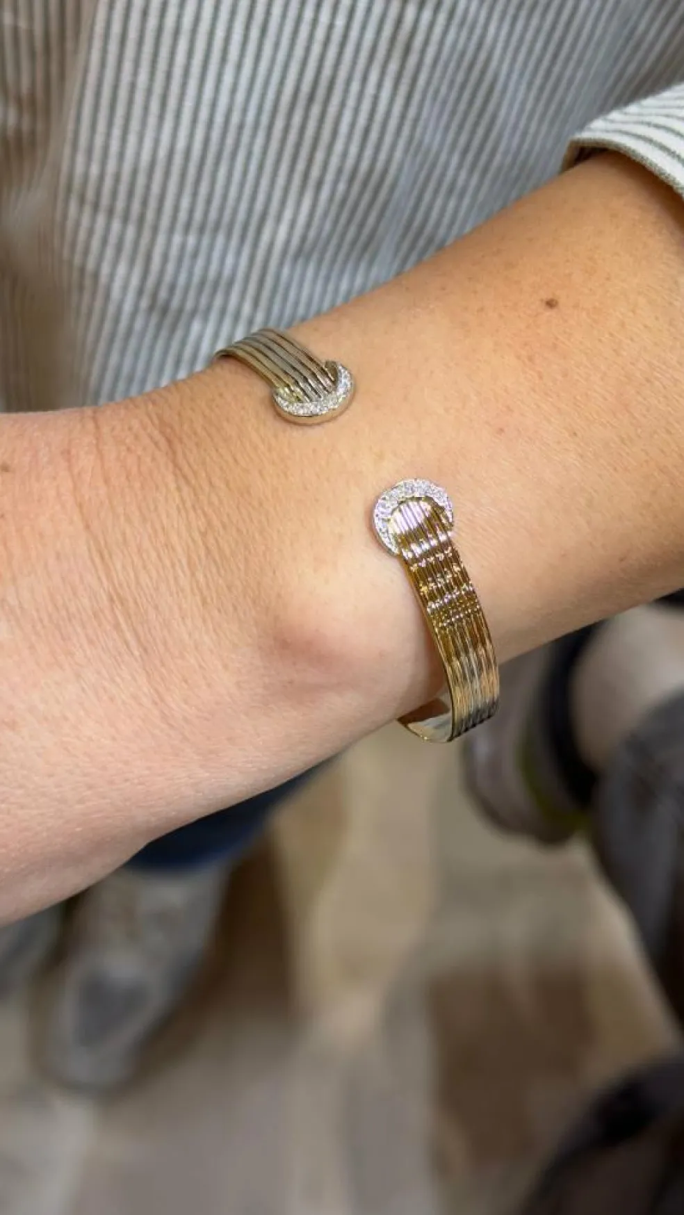 Bracelet jonc vintage 3 ors et diamants