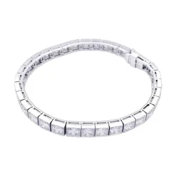 Bracelet ligne or blanc, platine, diamants.