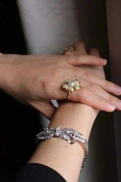 Bracelet Noeud en Or Blanc et Diamants