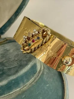 Bracelet Or Et Vermeil à Décor d'Une Couronne