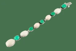 Bracelet or gris serti de corail blanc et de chrysoprases