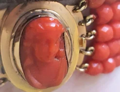 Bracelet Or jaune Corail Camée