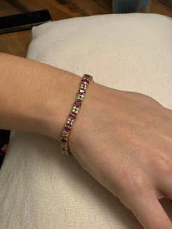 Bracelet or jaune diamants rubis