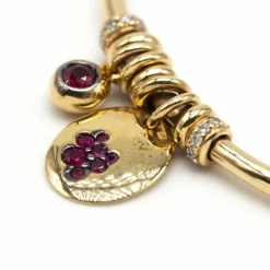 Bracelet or jaune, diamants et rubis