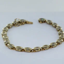 Bracelet or jaune et diamants