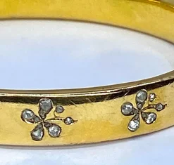 Bracelet or jaune fleurs diamants