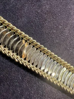 Bracelet or jaune époque 1950