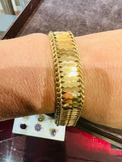 Bracelet or jaune époque 1950