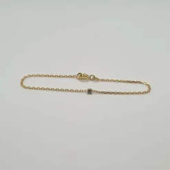 Bracelet or jaune serti d'un diamant