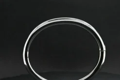 Bracelet perlé en or blanc