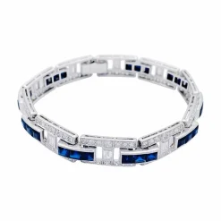 Bracelet platine, saphirs calibrés, diamants.