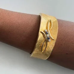 Bracelet rigide saphirs et diamants