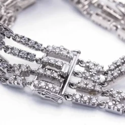 Bracelet rivière avec 4 rangs de diamants