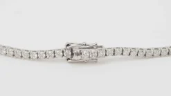 Bracelet rivière en or gris et diamants 2,04cts
