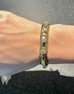 Bracelet Tank en or jaune sertie de 4,40 carats de diamants