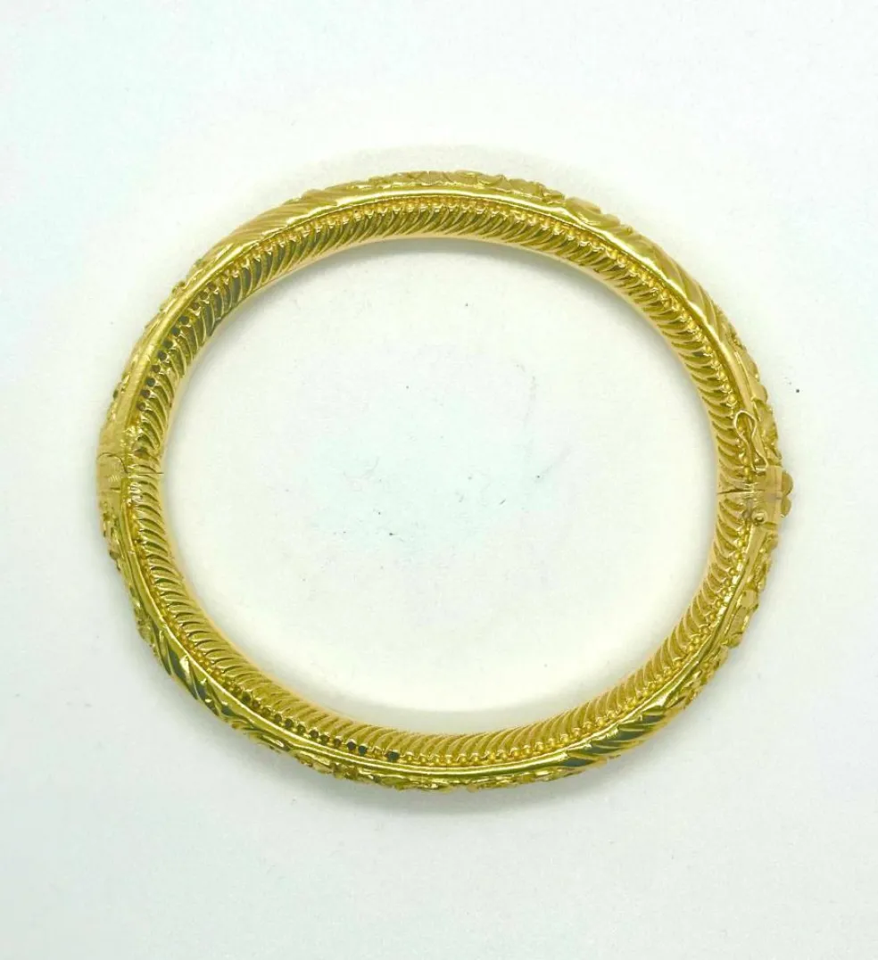 Bracelet vintage en or fabriqué à partir d'un tube creux, début des années 1900