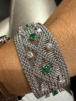 Bracelet vintage or blanc - Diamants et émeraudes