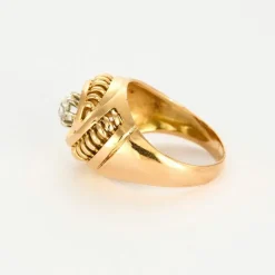 Brague rétro en or rose et diamant
