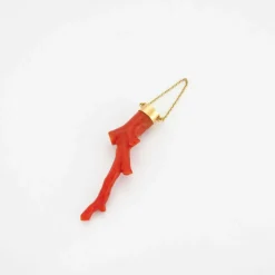 Branche/pendentif de corail