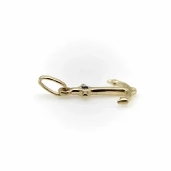 Breloque ancre signature en or 14 carats avec saphir